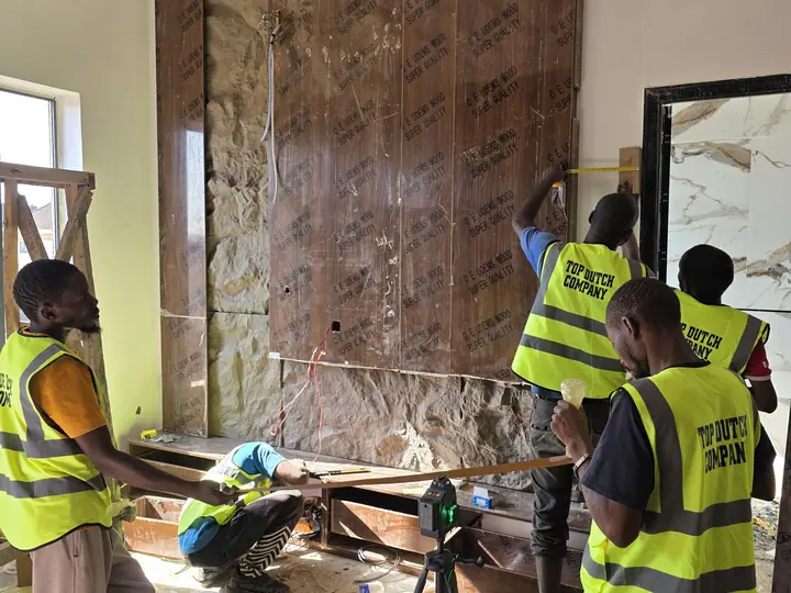 Large feature wall installation and project execution